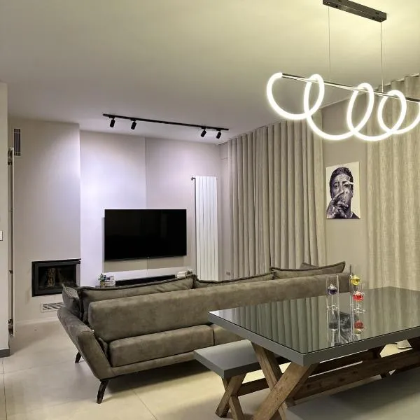 The Corner 1BR in Gemmayze, ξενοδοχείο στη Βηρυτό