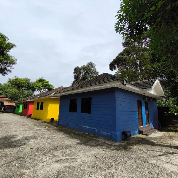 OYO 90906 Rumah Rehat Awana, hotel v destinaci Kampong Nanas