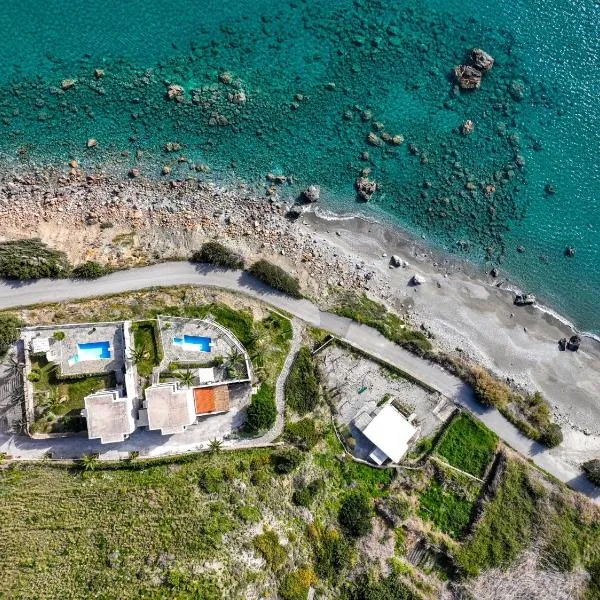 East of Preveli Seafront Villas by TheCreteEscape, hotel en Kerames