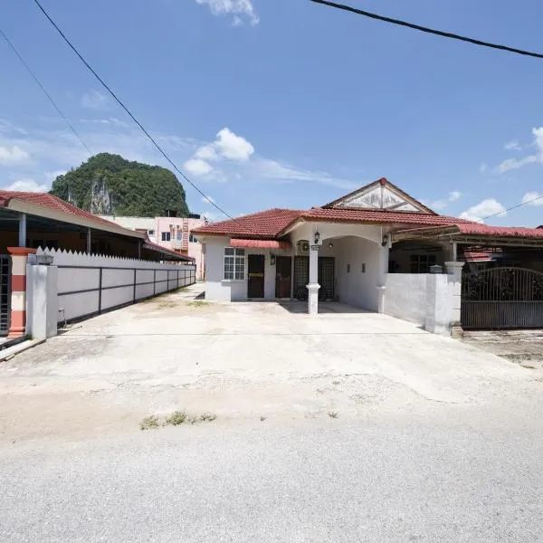 OYO 91011 Iman Roomstay Gua Musang, hotel v destinaci Gua Musang