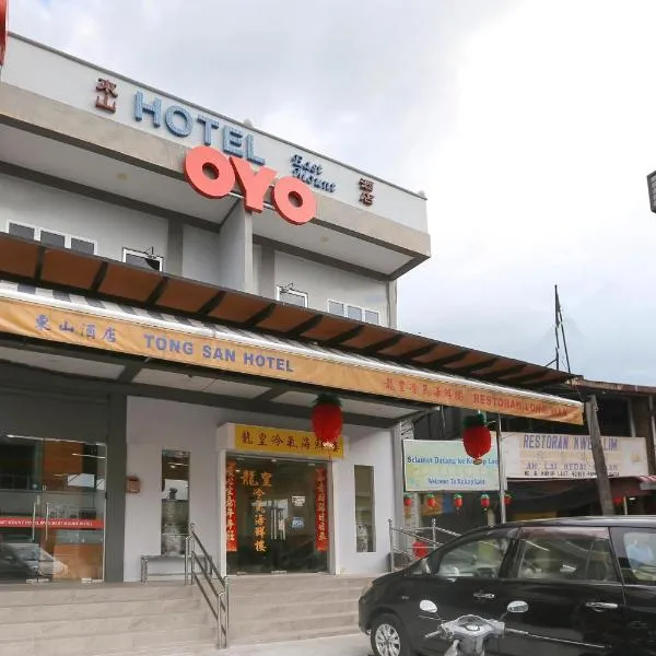OYO 89915 East Mount Hotel, hotel v destinaci Kukup