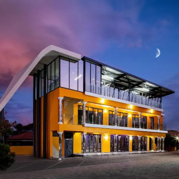 SelaMod Village Guest House, hotel in Tshaneng