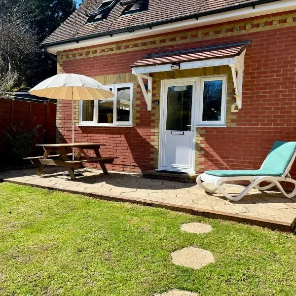 Honey Cottage, hotel in Totland