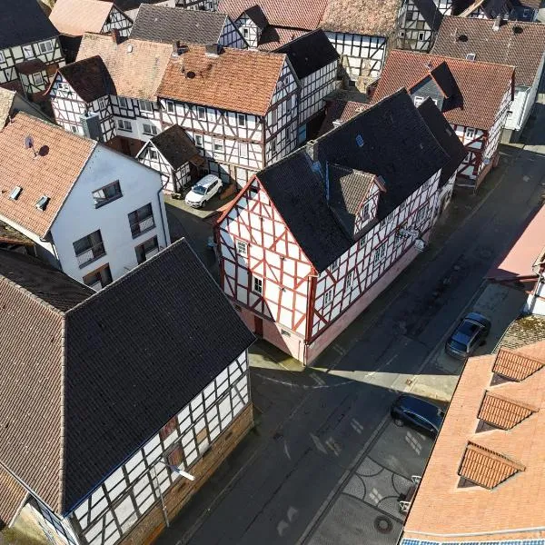 Zur goldenen Krone Pension Stadtallendorf, hotel v destinaci Stadtallendorf
