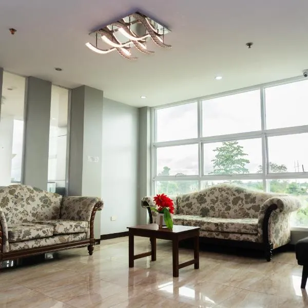 The JRJF Hotel near Tagum Terminal、Tagumのホテル