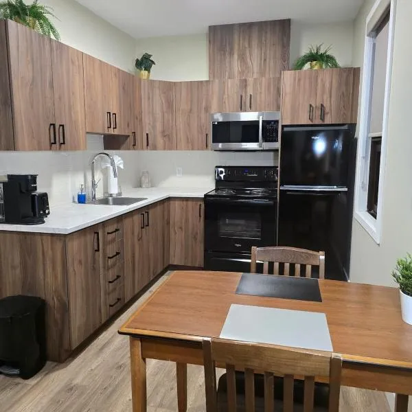 Cozy Maison Apt #8, hotel in Gatineau