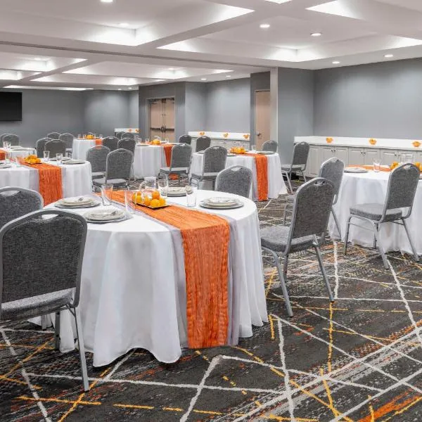 Hampton Inn Olathe、オレイサのホテル