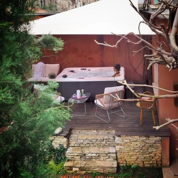 chambre condamine spa, hotel v destinaci Millau