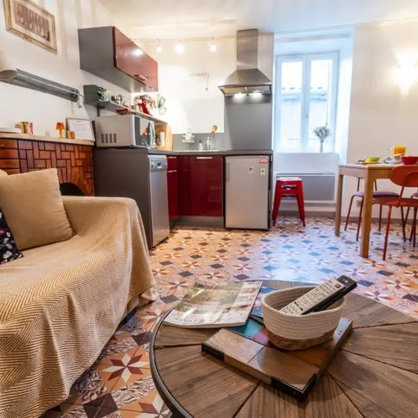 La Maison dans les remparts, hotel v destinaci Sainte-Eulalie-du-Cernon