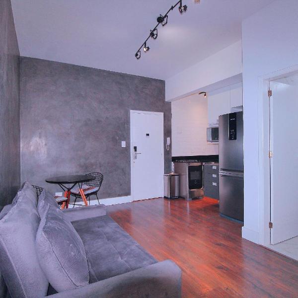 Fantastico Sala e Quarto no posto 5 em Copacabana - Foto 4