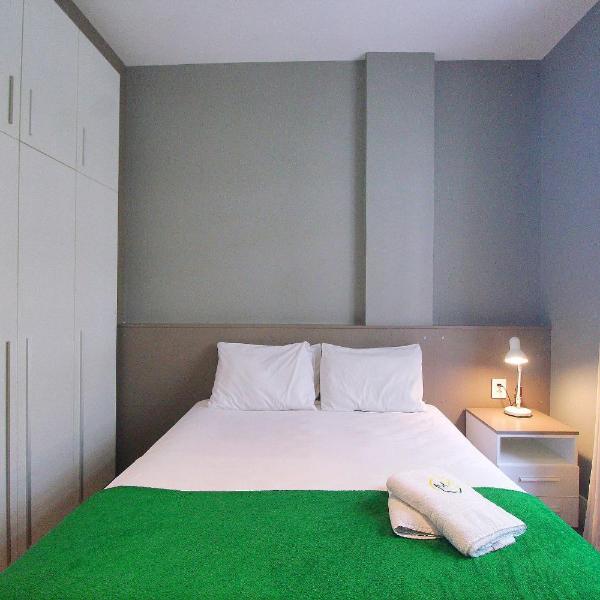 Fantastico Sala e Quarto no posto 5 em Copacabana - Foto 2