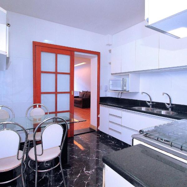 Belo sala 3 quartos com 2 suites para 6 pessoas - Foto 4