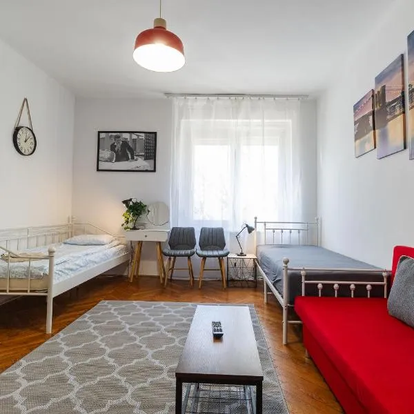 LénApartman - Brooklyn, hotel in Pécs