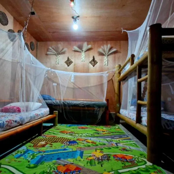 J Travel Trail Inn in Hubangon, Mahinog, Camiguin, hotel a Mahinog