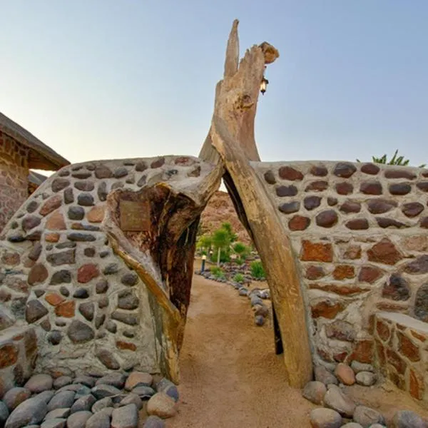 Brandberg White Lady Lodge, hotel v destinaci Uis
