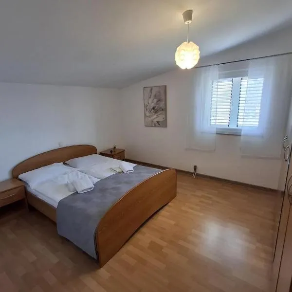 Stankovci에 위치한 호텔 Holiday Home Iva & Luca