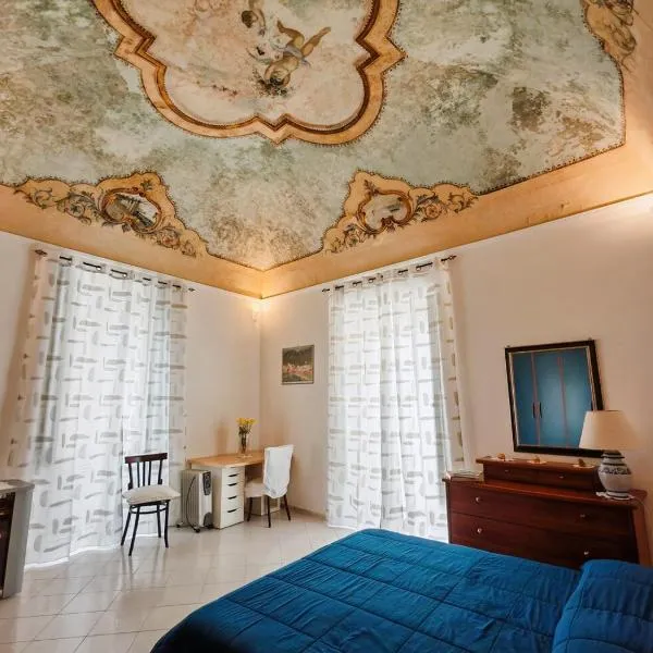 Casa Porpora، فندق في مينوري