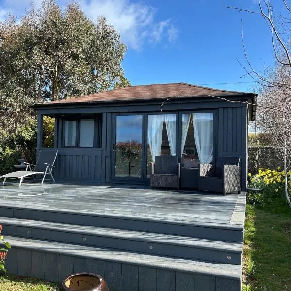 Stylish Cabin in East Sussex near Newhaven ferry, hotel v destinaci Newhaven