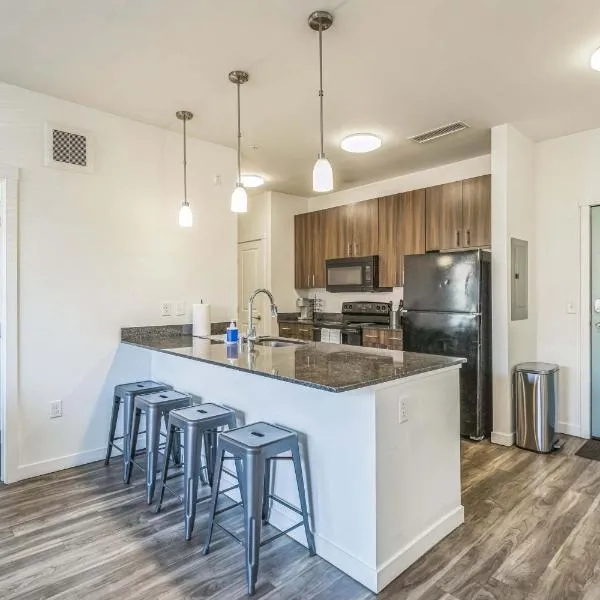Cozy Stay by Clark Fork River and near DT, hotel v destinaci Missoula