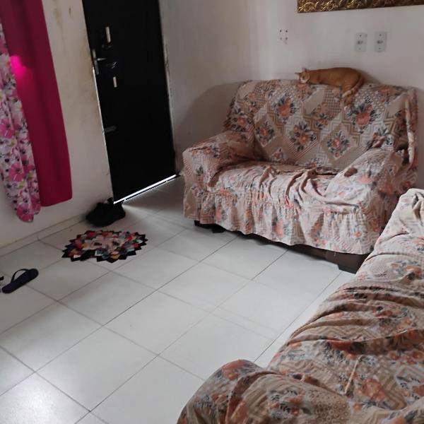 Casa com sala , 1 quarto cozinha, banheiro e área de lavar , próximo a ponto turístico parque do utinga