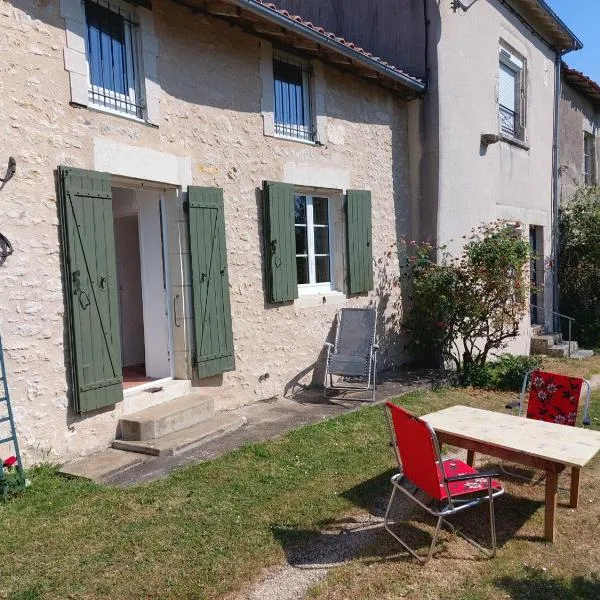 Gite des Anglais, hotel in Marnay