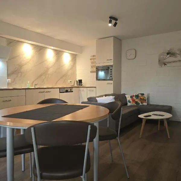 Den 1 Hengelhoef, hotel v destinaci Aan de Wolfsberg