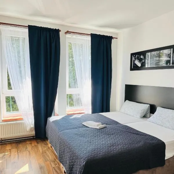 Art HOTEL, hotel v destinaci Chomutov