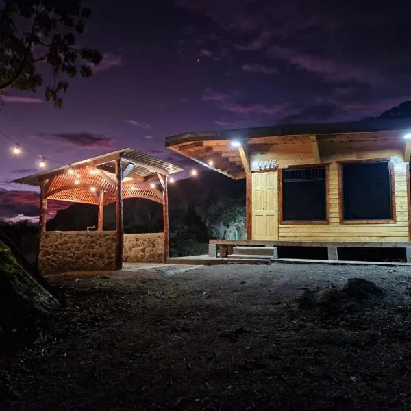 Hospedaje Jac Cabaña de Campo, hotel in Cartago