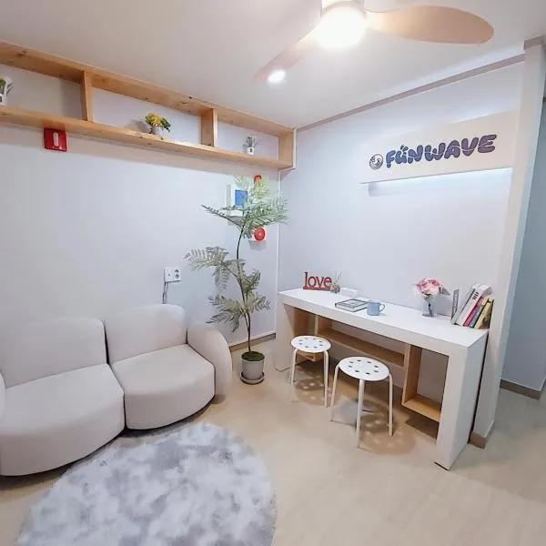 FUNWAVE guest house, hotel v destinaci Pusan