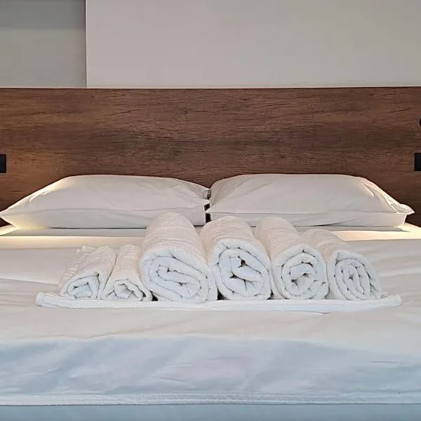 GUEST ROOM GRADONOVE, готель у місті Арко