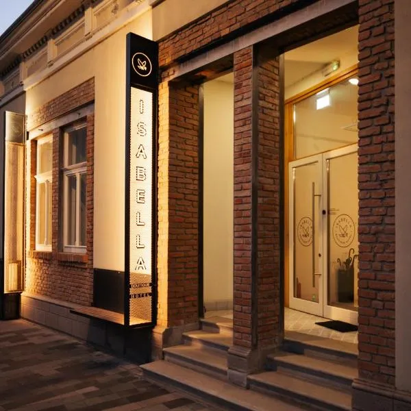 Isabella Boutique Hotel、スフントゥ・ゲオルゲのホテル