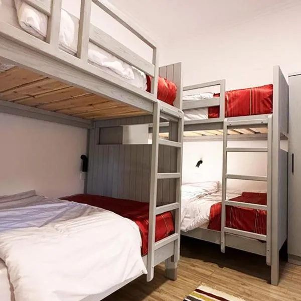 Marhaba Inn Hostel, hotel in Caïro