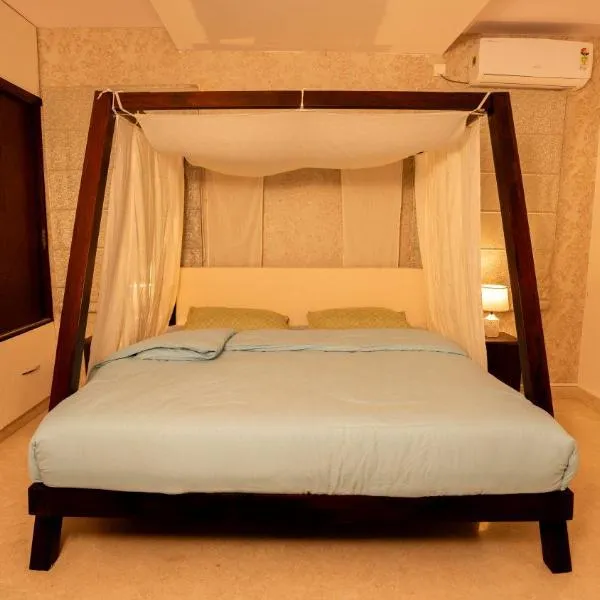 Luho 6 off Sarjapur Road, hotel v destinaci Bengalúr