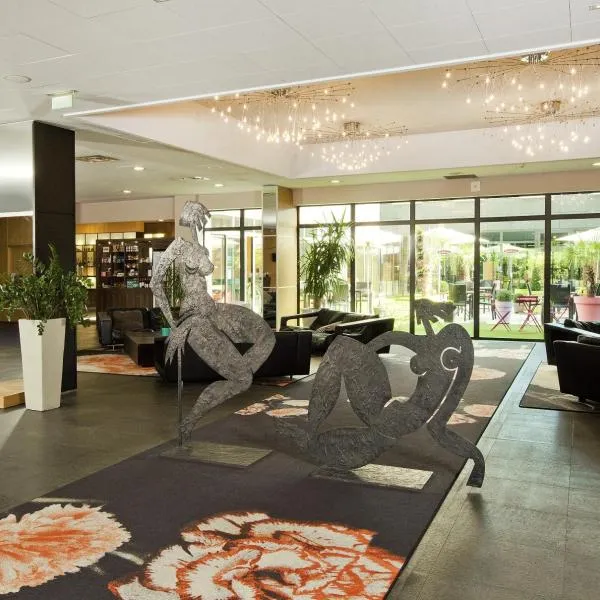 Residhome Suites Paris Sénart, hotel v destinácii Lieusaint