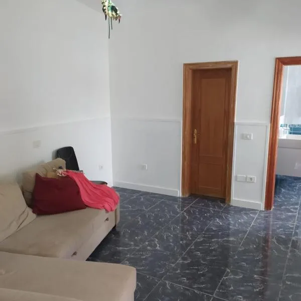 Claudia - Gortito, Hotel in Playa Paraiso