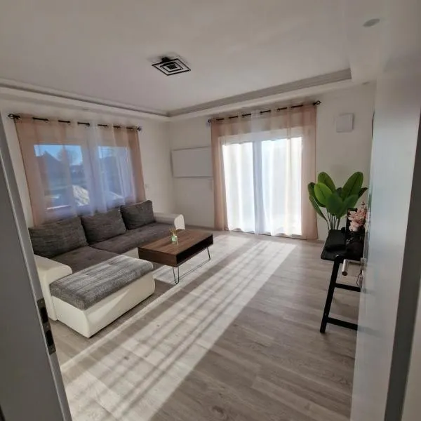SR Ferienwohnung Wagenfeld, hotel v destinaci Wagenfeld