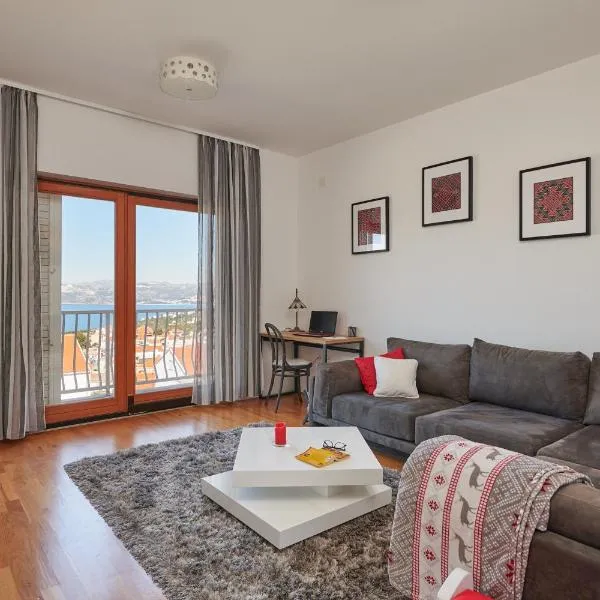 Cavtat Micika Apartment, hotel in Zvekovica