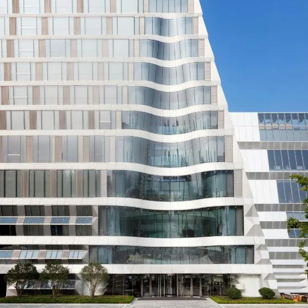 JW Marriott Marquis Hotel Shanghai Pudong، فندق في شانغهاي