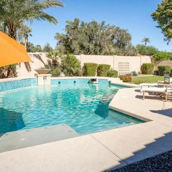 Bella Sonora Home - Chic Camelback Corridor Villa Pool