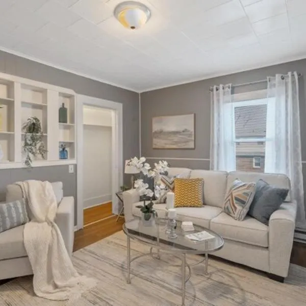 Modern 1BR Near Syracuse U, Zoo & Dome, Fast WiFi, hotel v destinaci Syracuse