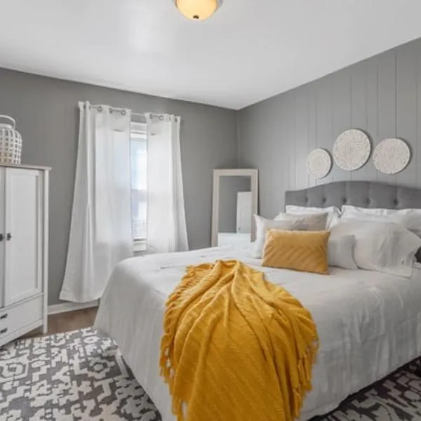 Modern 1BR Near Syracuse U, Zoo & Dome, Fast WiFi, hotel en Syracuse