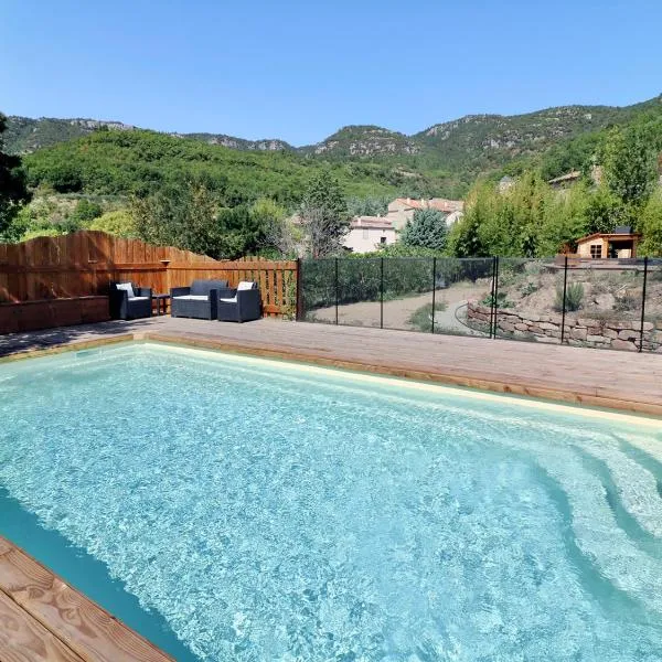 Gîte Les Courtines, hotel a Saint-Privat