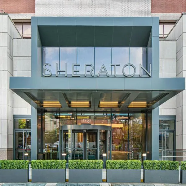Sheraton LaGuardia East Hotel, hotel v Queensu