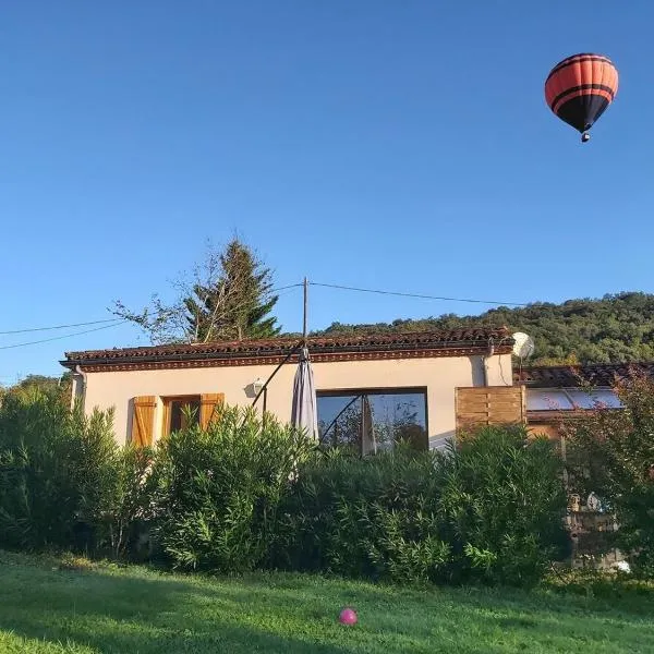 Maisonette paisible à La Roque-Gageac, hotel in La Roque-Gageac