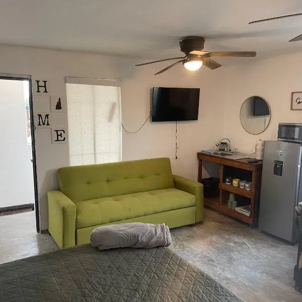 DGM Lofts MTY MN 960 H centro cerca de todo, hotel in Monterrey