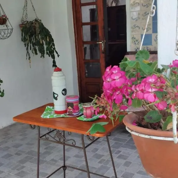 Casa de la Abuela, Hotel in Reyes