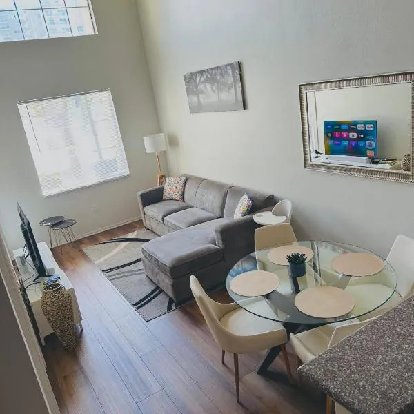 Loft Style,2 Beds ,Flexible self check in,Pool, khách sạn ở Marina del Rey