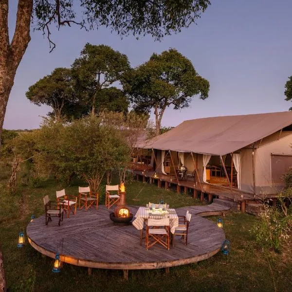 Enkusero Mara, hotel ad Aitong
