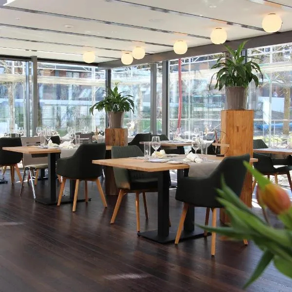 Hotel Restaurant Seegarten, hotel v destinaci Arbon
