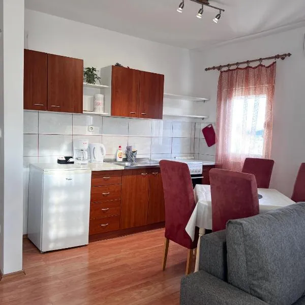 Family Majčica - villa Malo Misto, hotel v Kleku